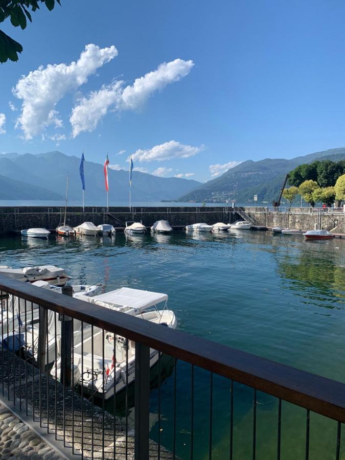 Palazzo Clerici Apartment Luino Luaran gambar