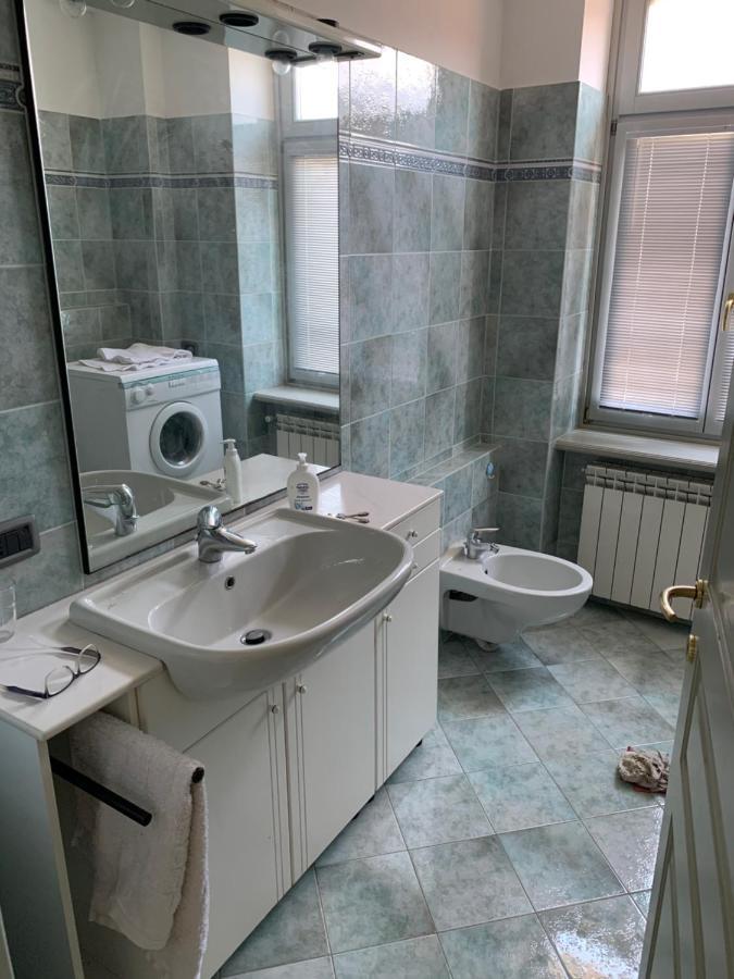 Palazzo Clerici Apartment Luino Luaran gambar