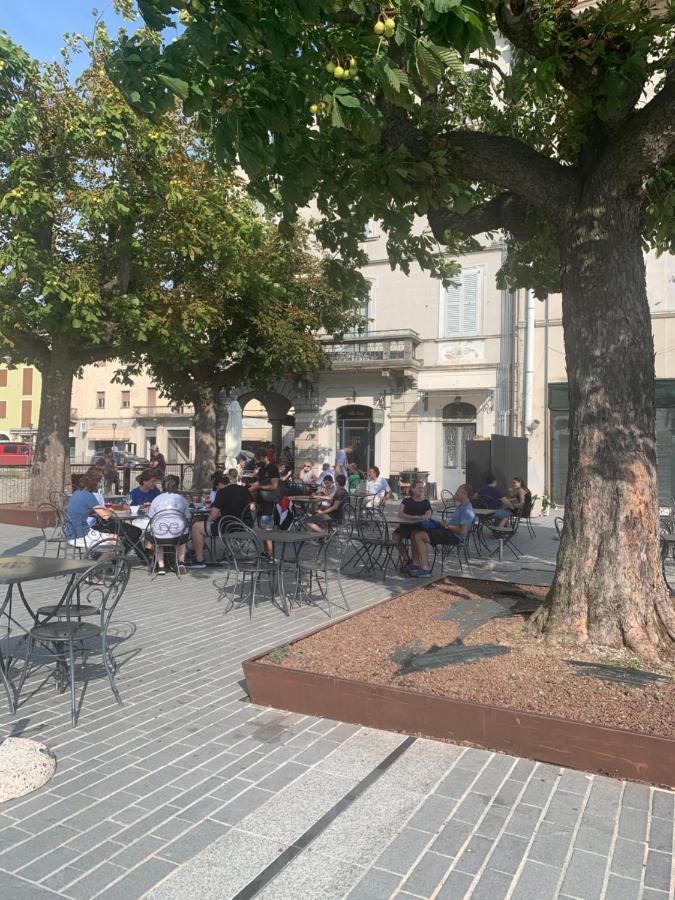 Palazzo Clerici Apartment Luino Luaran gambar