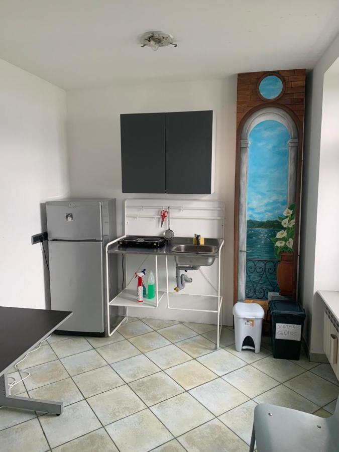 Palazzo Clerici Apartment Luino Luaran gambar