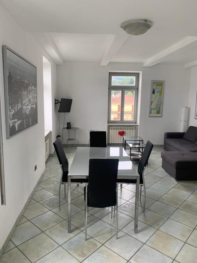 Palazzo Clerici Apartment Luino Luaran gambar