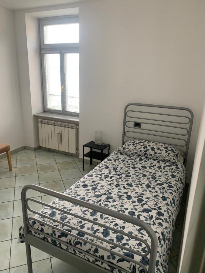 Palazzo Clerici Apartment Luino Luaran gambar