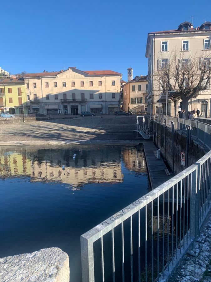 Palazzo Clerici Apartment Luino Luaran gambar